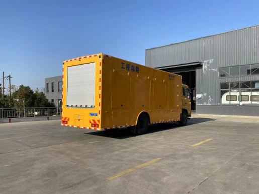 東風天錦4000方排水車(便攜)