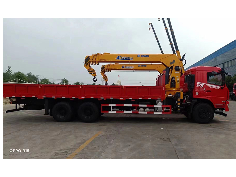 DFV5243JSQGP6D東風(fēng)暢行D3L后八輪隨車(chē)吊