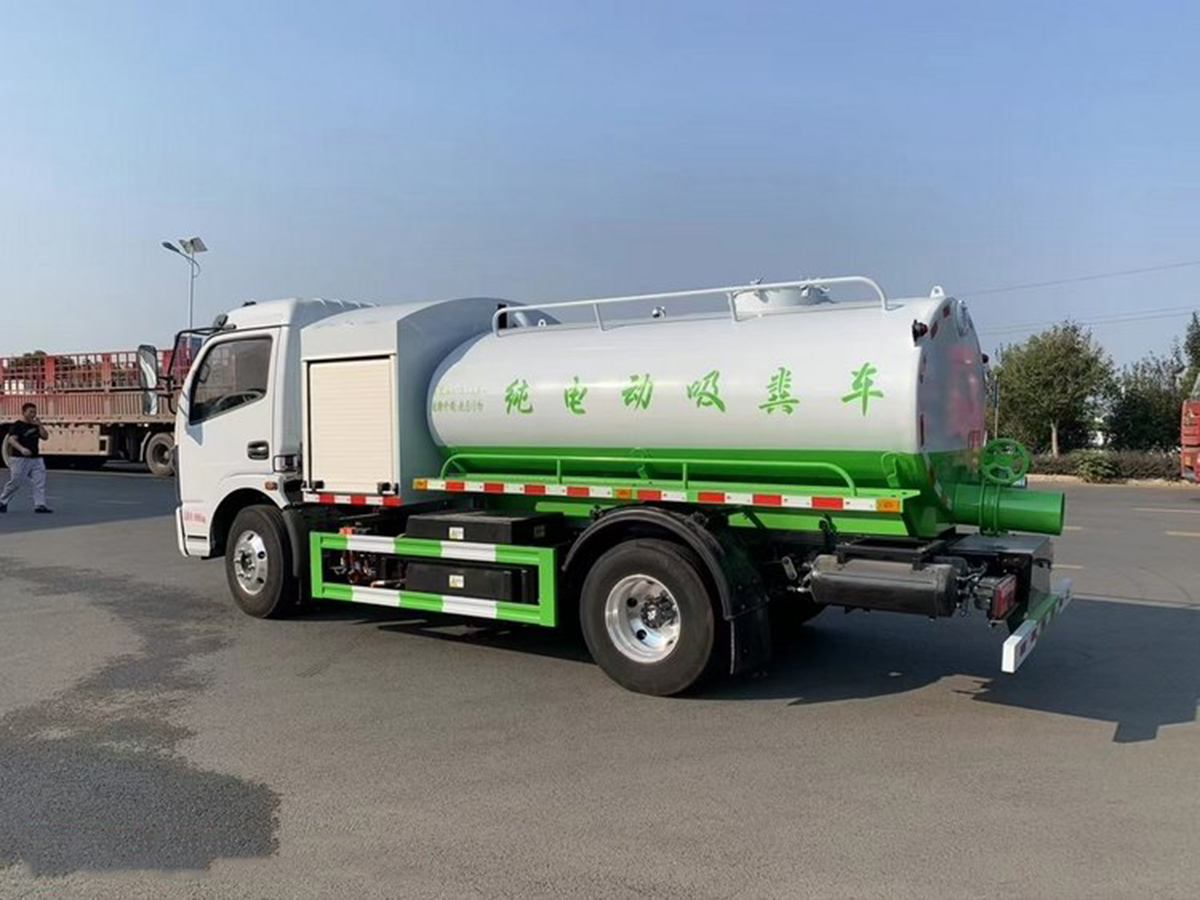 東風(fēng)5方純電動吸糞車